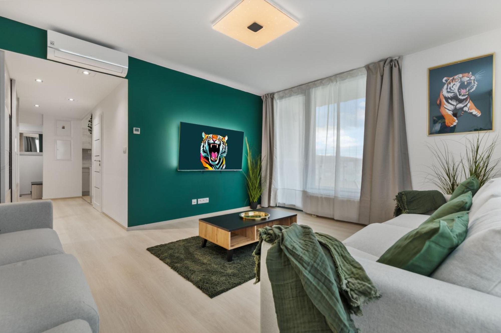 Apartment Lam Jungle - Sky View 21 Floor - Free Parking *