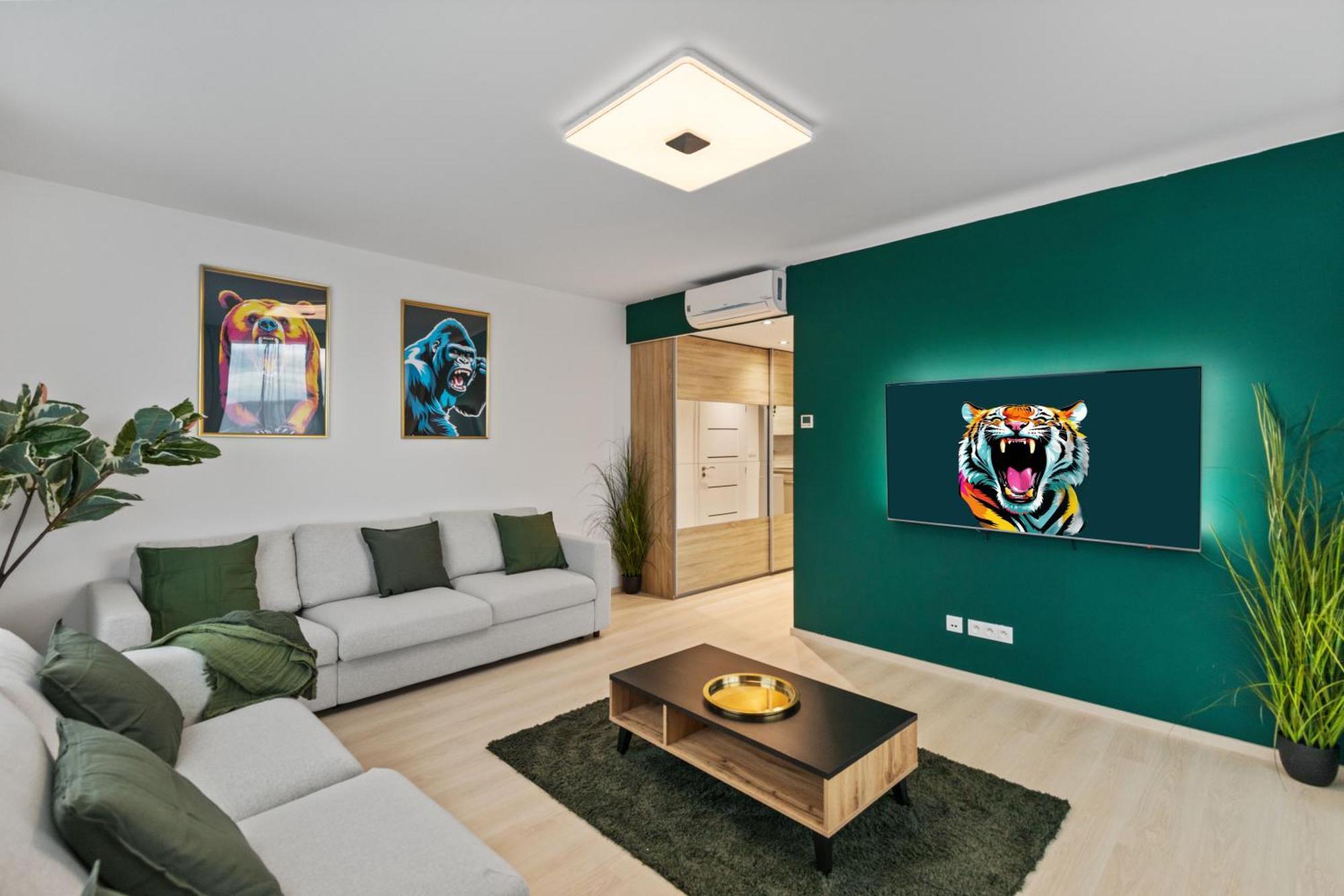 Lam Jungle - Sky View 21 Floor - Free Parking Apartment Bratislava