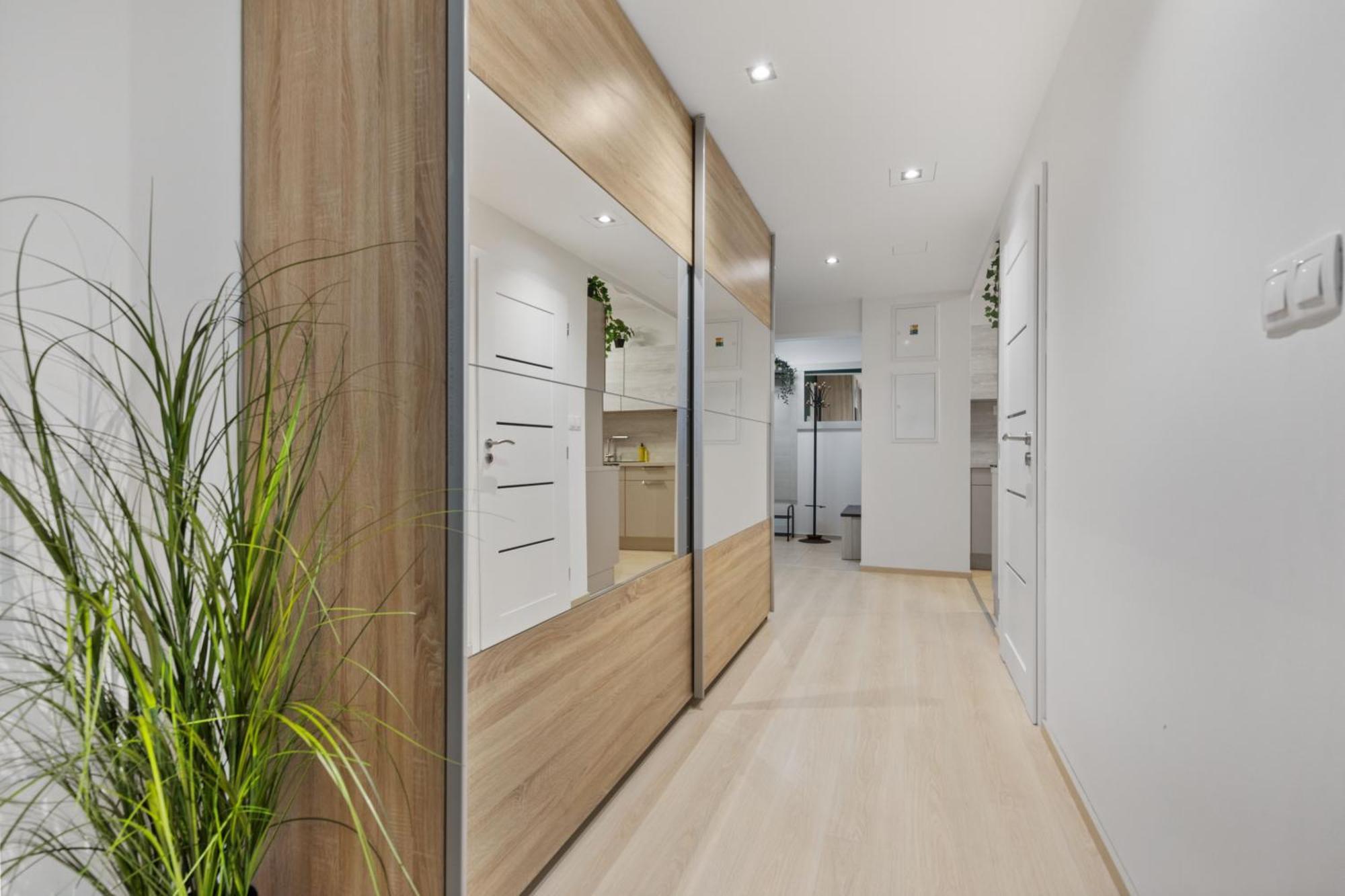 Lam Jungle - Sky View 21 Floor - Free Parking Bratislava